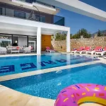 Hisar Prestige E - 4 Bedroom Private In Popular Hisaronu