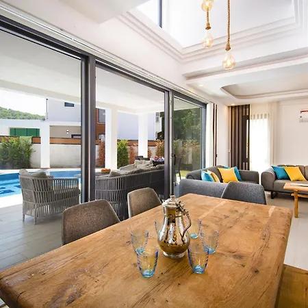 Villa Hisar Prestige E - 4 Bedroom Private In Popular Hisaronu