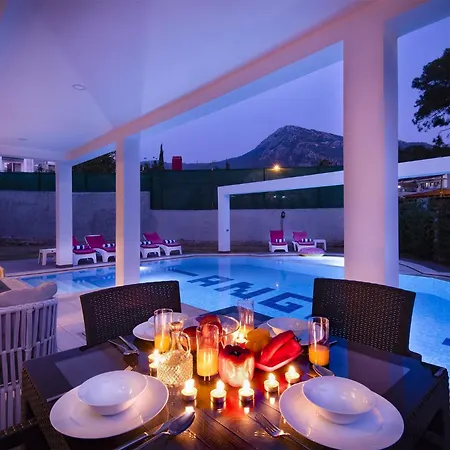 Villa Hisar Prestige E - 4 Bedroom Private In Popular Hisaronu